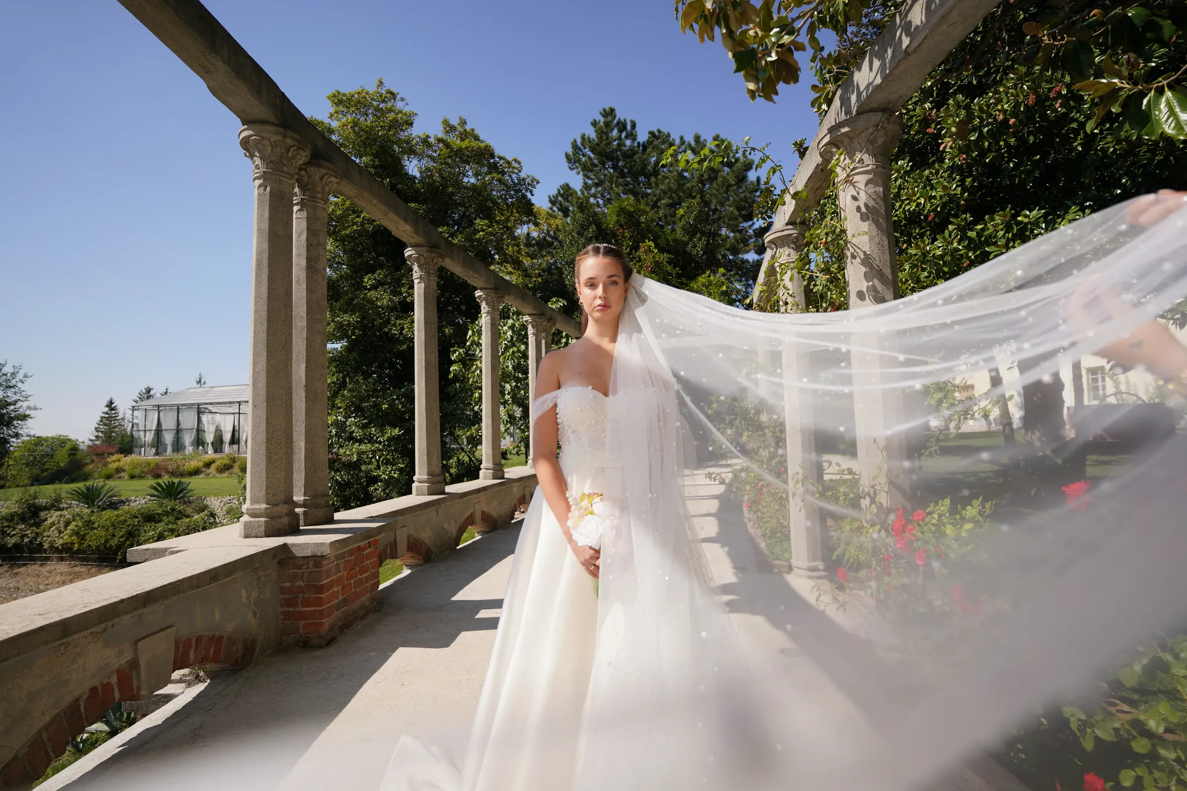 abito sposa principessa tulle ricamo perle organza rug 019 1 Sara Radice