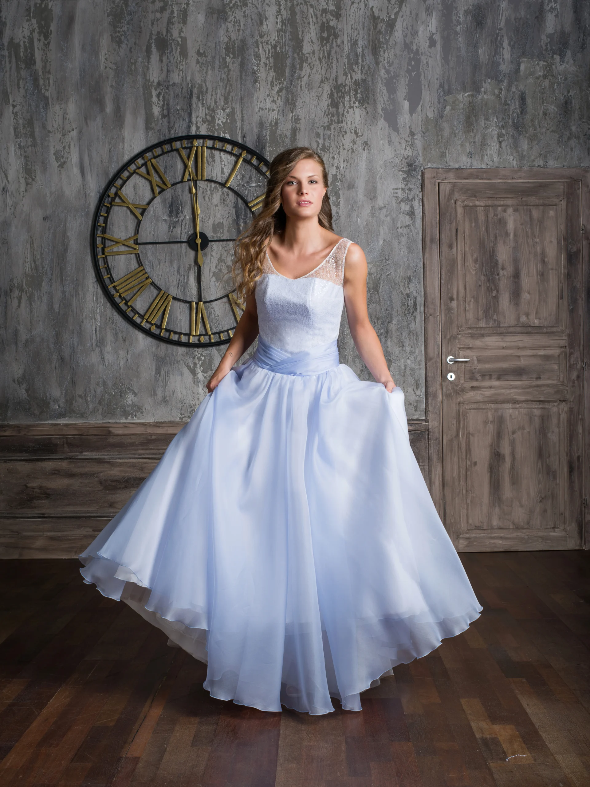 abito sposa principessa organza paillette zuc 065 3 scaled
