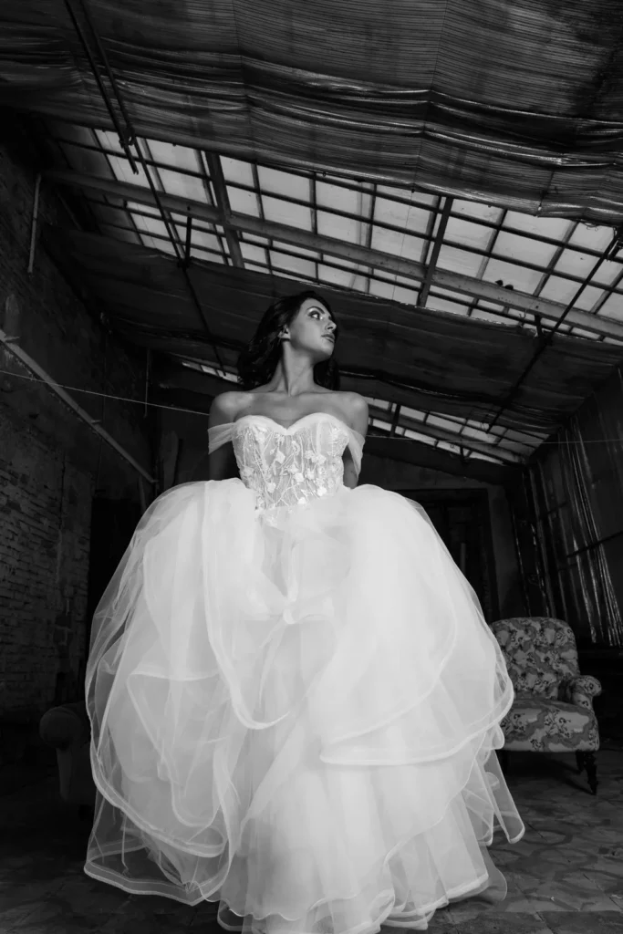 abito sposa principessa tulle pizzo macrame rilievo rin 024 2 Sara Radice