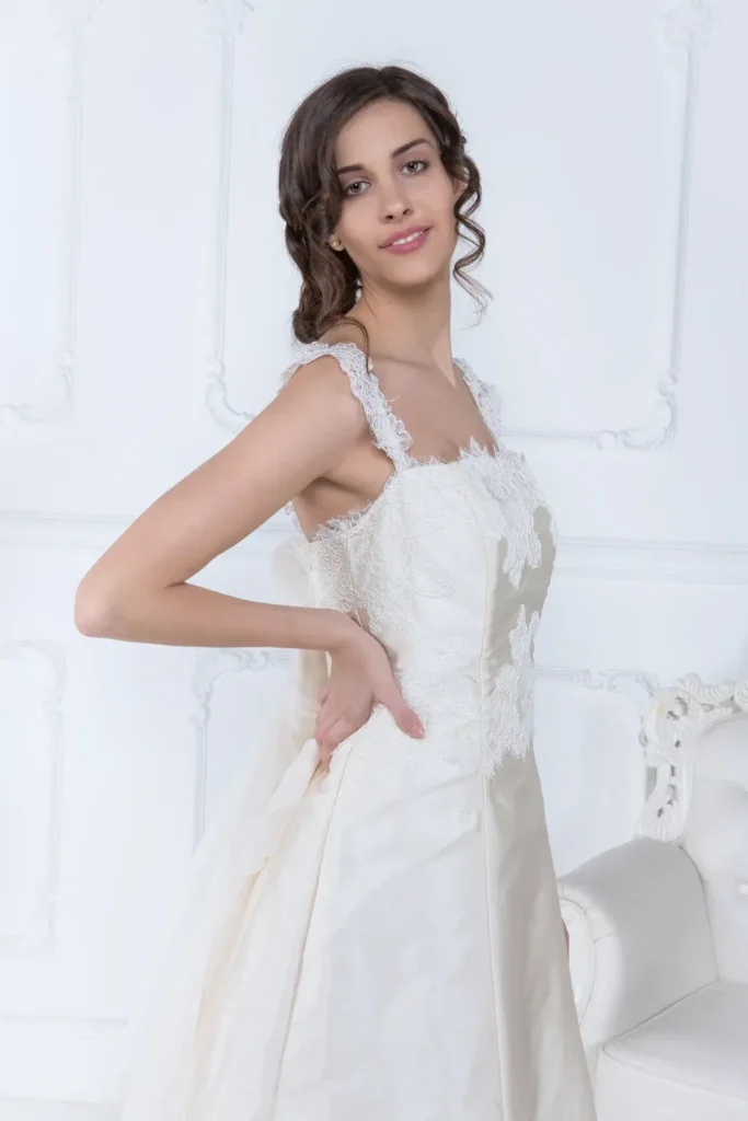 abito sposa rendigote mikado organza fio 071 2 FIO 071 Sara Radice Boutique FIO 071 Sara Radice Boutique