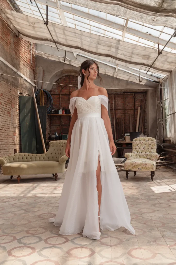 abito sposa scivolato voille n a rin 025 2 Sara Radice