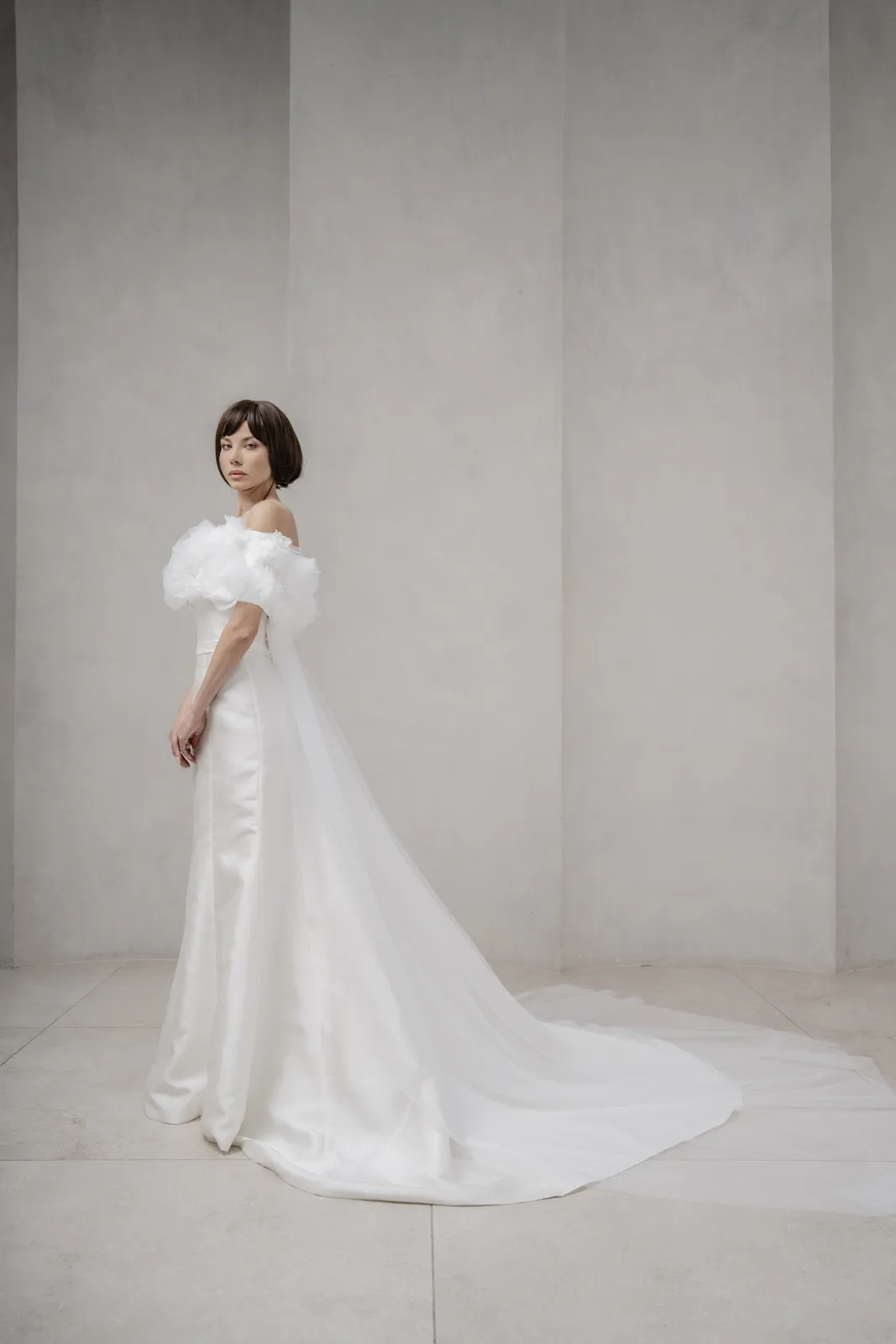abito sposa sirena mikado coprispalle floreale 4 col 079 sara radice